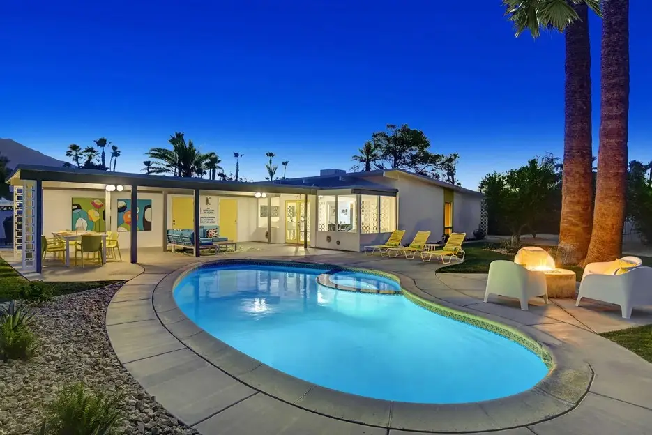 2044 Jacques Dr., Palm Springs, CA