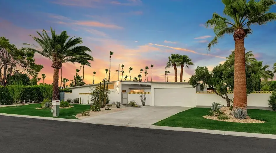 2044 Jacques Dr., Palm Springs, CA