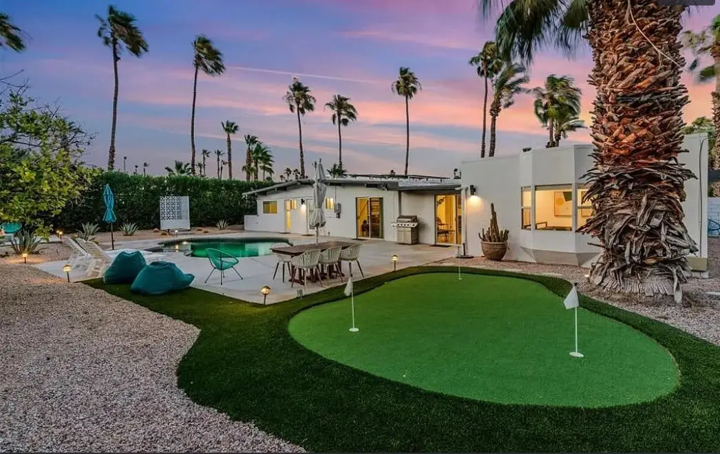 2097 N Berne Dr., Palm Springs, CA