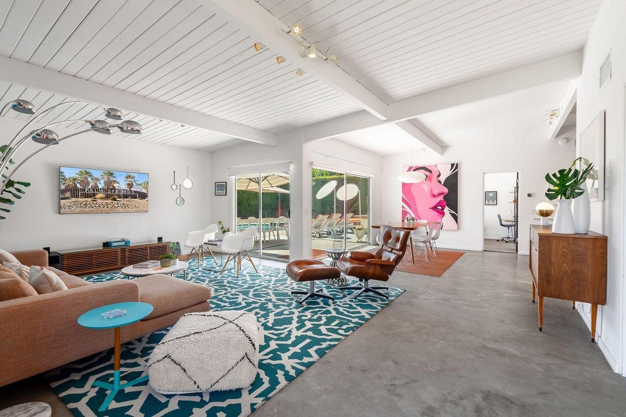 503 N Farrell Dr, Palm Springs