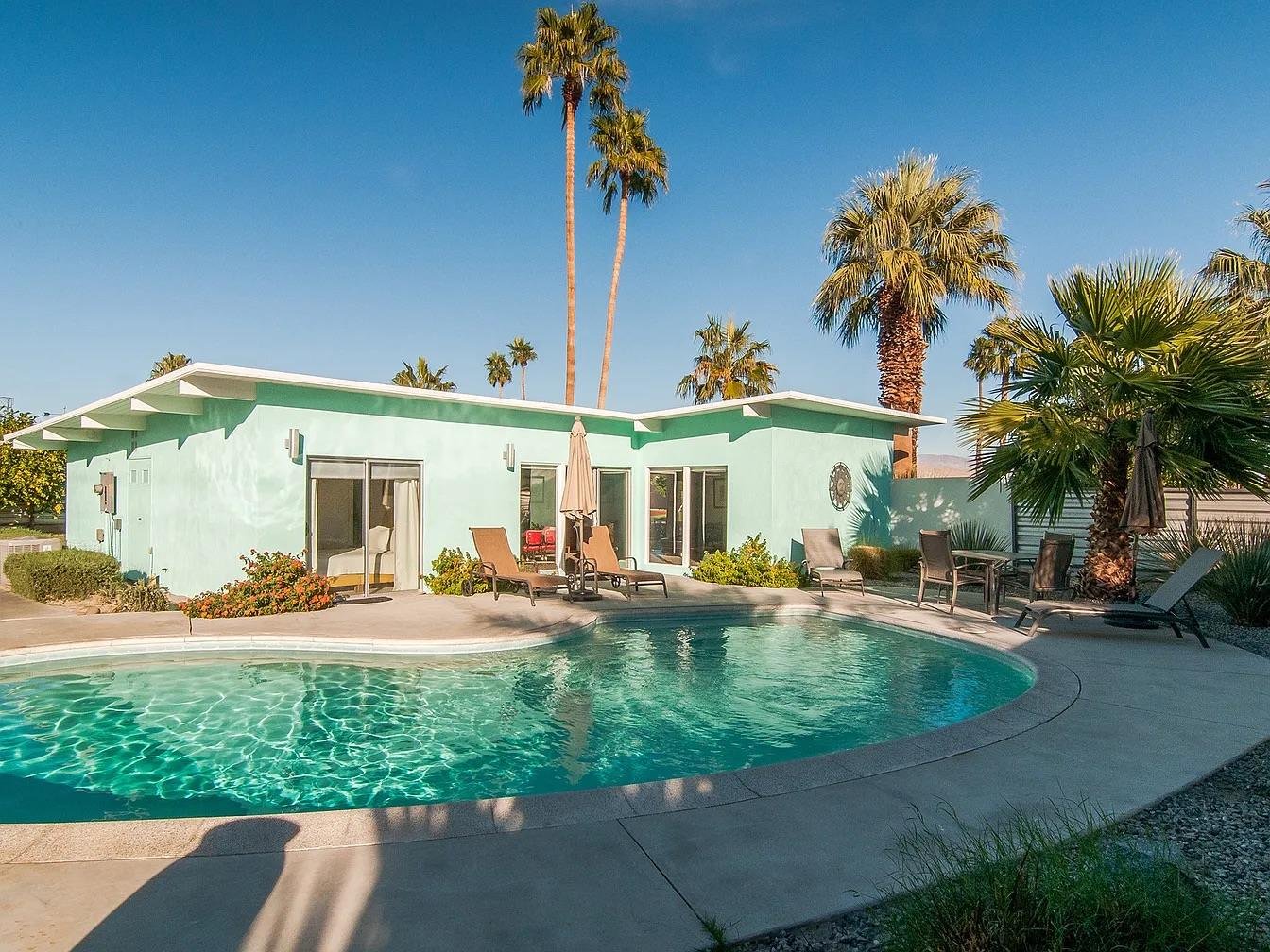 683 N Juanita Dr, Palm Springs